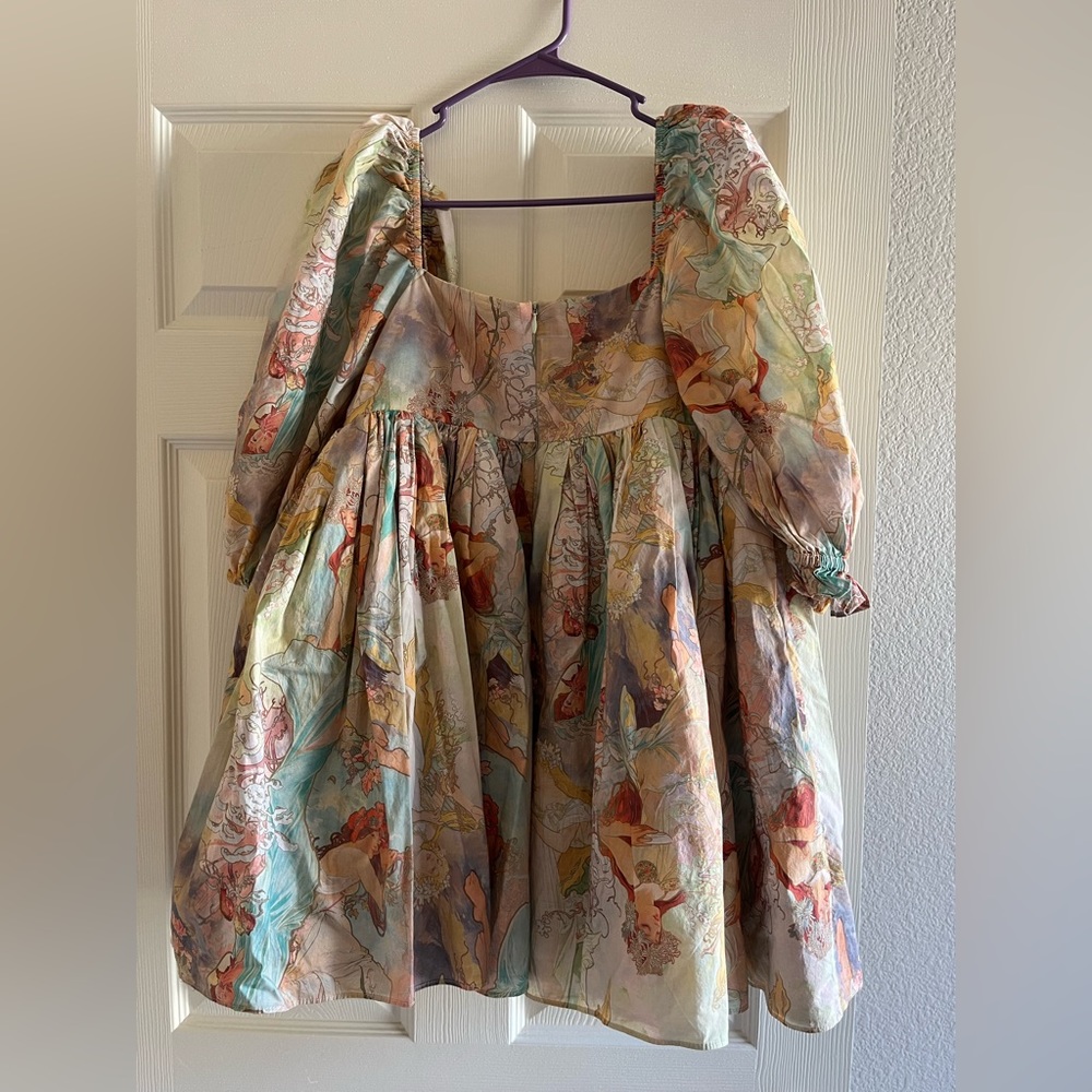 FOR NUBIA ONLY - Selkie Mucha Cottage Puff Size M GUC